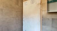 Bathroom 1 - 5 square meters of property in Klopperpark