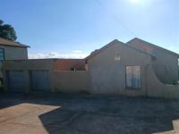 Front View of property in Toekomsrus