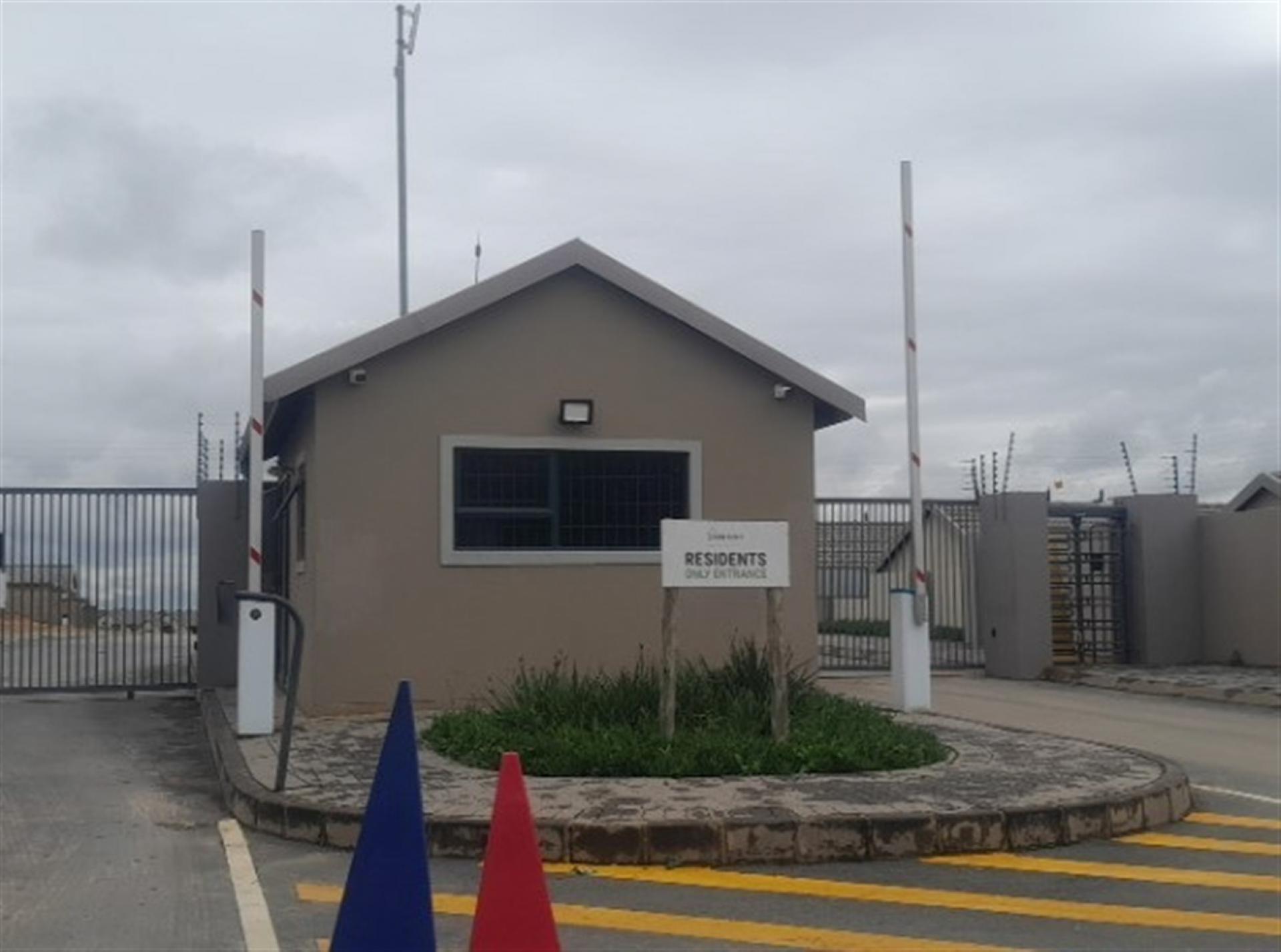 Front View of property in Tirong 