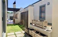  of property in Plattekloof