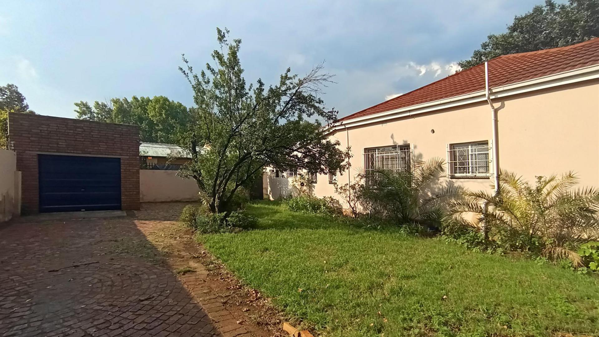 Front View of property in Benoni