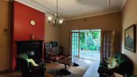 Lounges - 36 square meters of property in Benoni