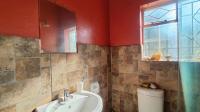 Bathroom 1 - 5 square meters of property in Benoni