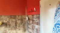 Bathroom 1 - 5 square meters of property in Benoni