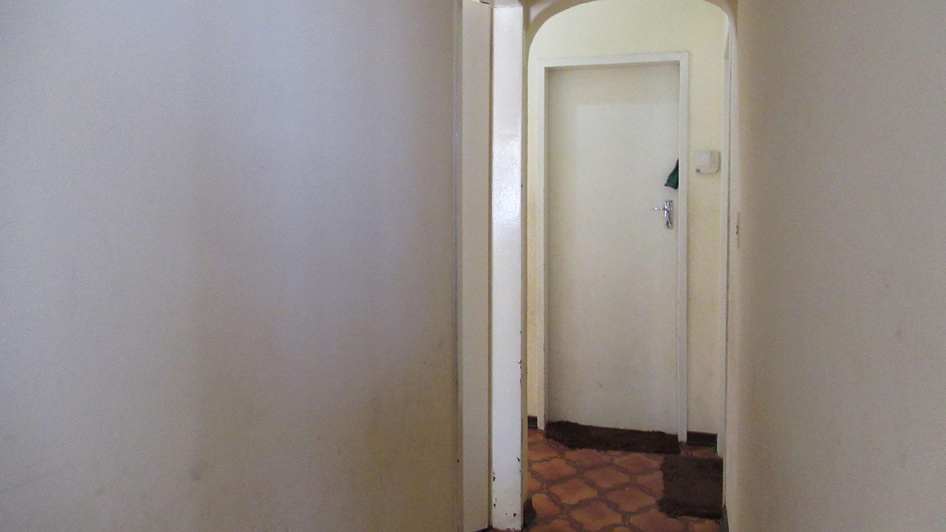 Spaces - 18 square meters of property in Regents Park