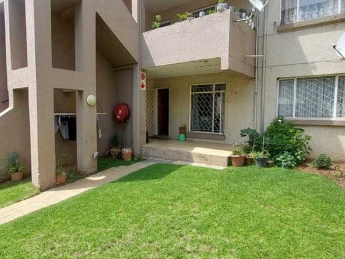 2 Bedroom Sectional Title to Rent in Linmeyer Property to