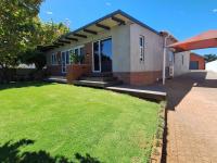 3 Bedroom 2 Bathroom House for Sale for sale in Kuruman