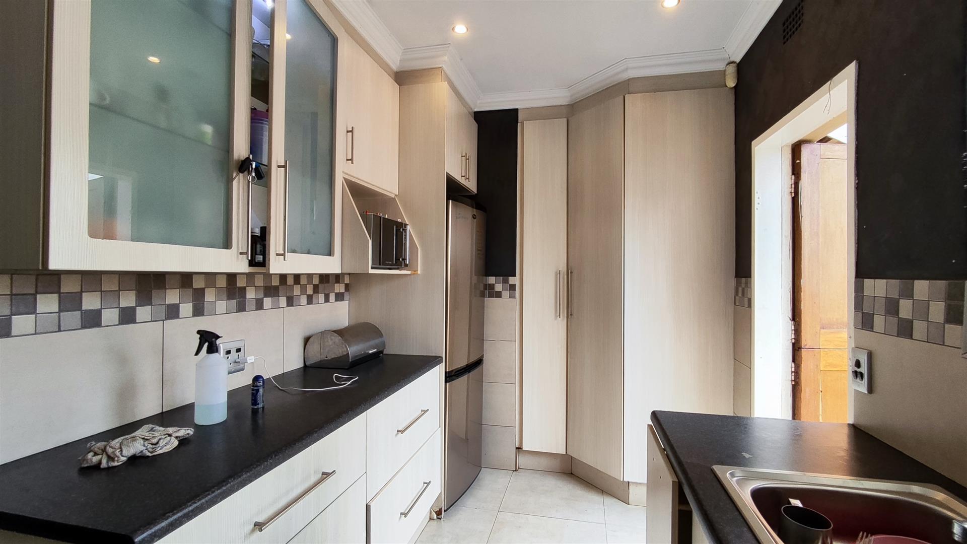 Kitchen - 17 square meters of property in Mayberry Park