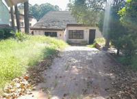 Front View of property in Bezuidenhout Valley