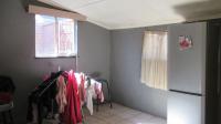 Kitchen - 28 square meters of property in Witpoortjie