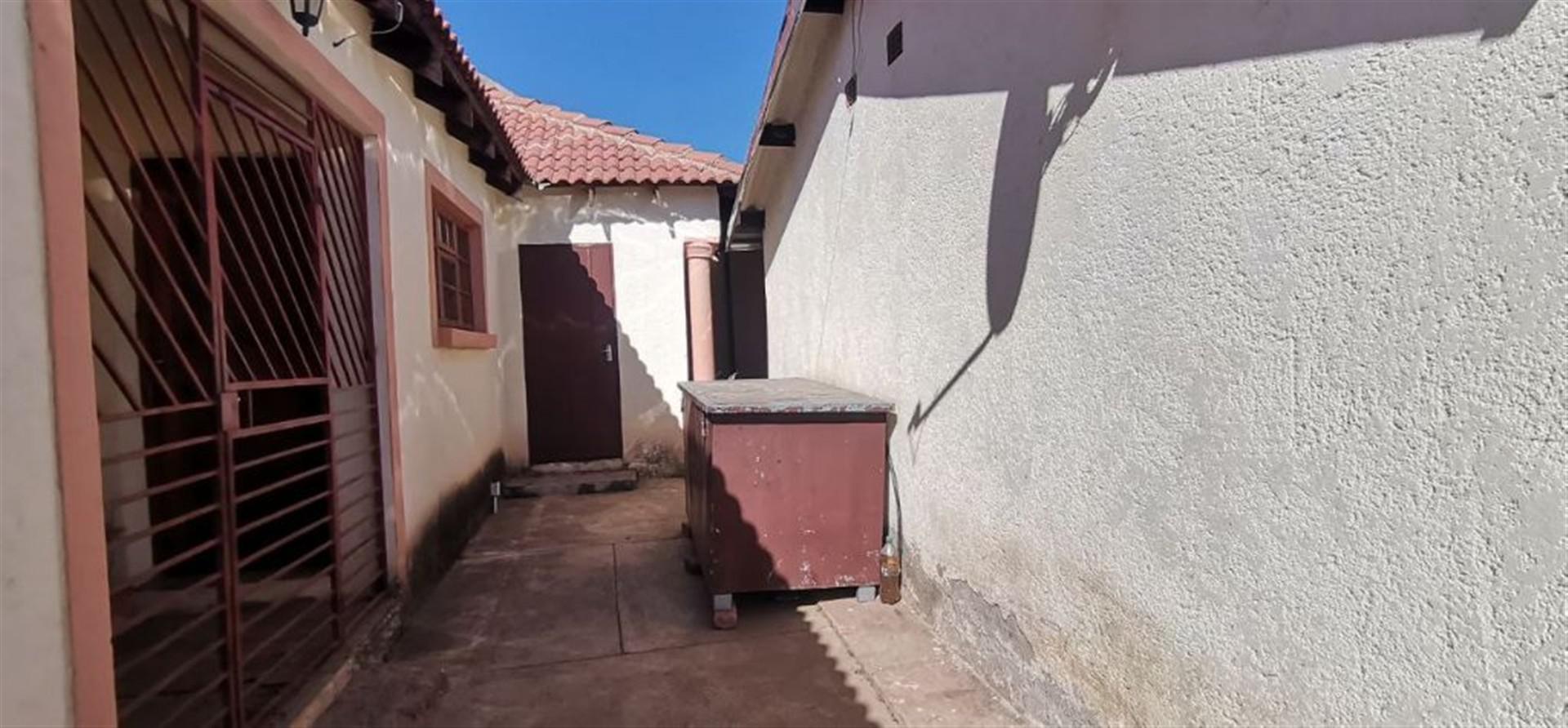 Front View of property in Mabopane