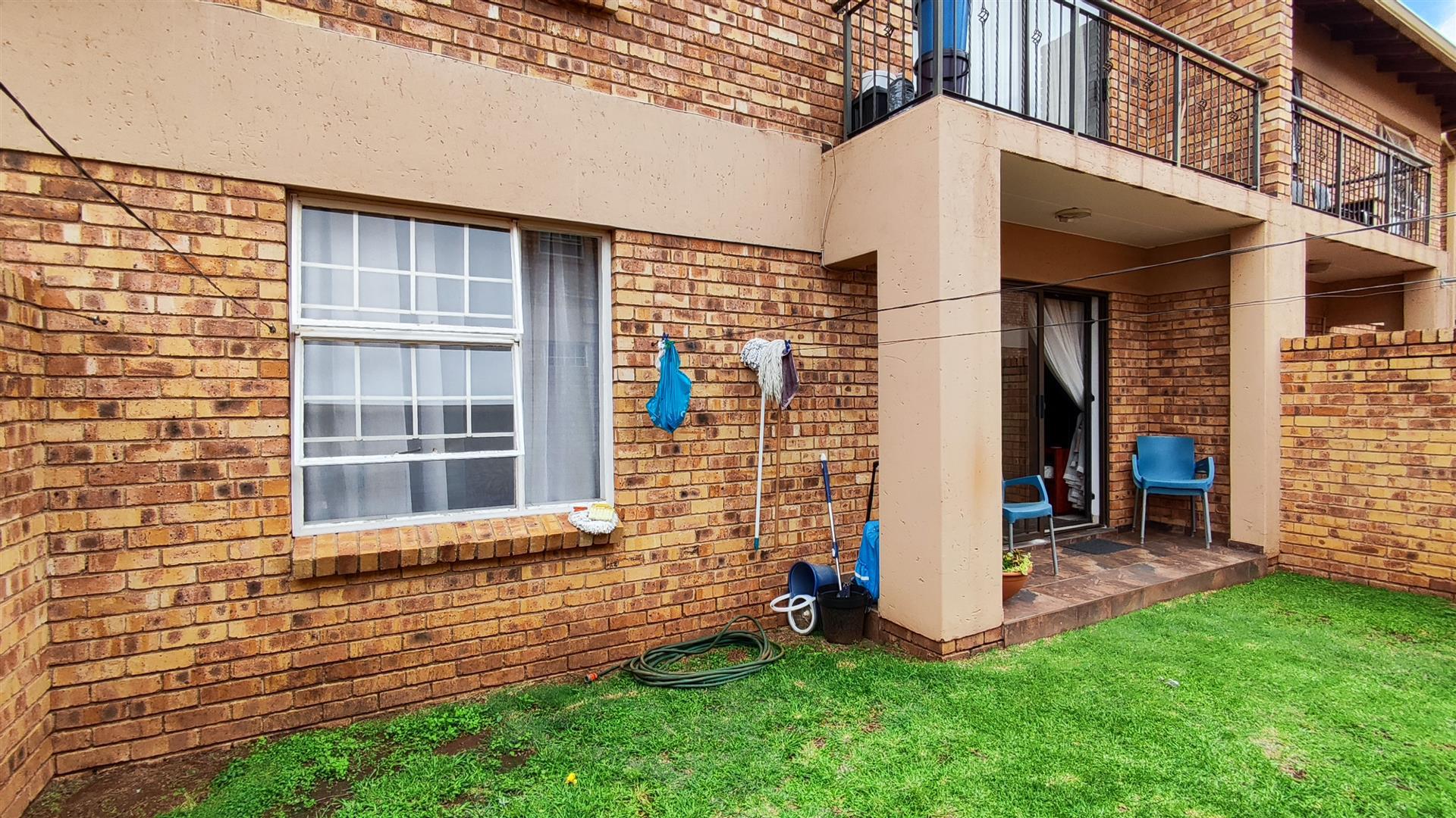 Backyard of property in Cason