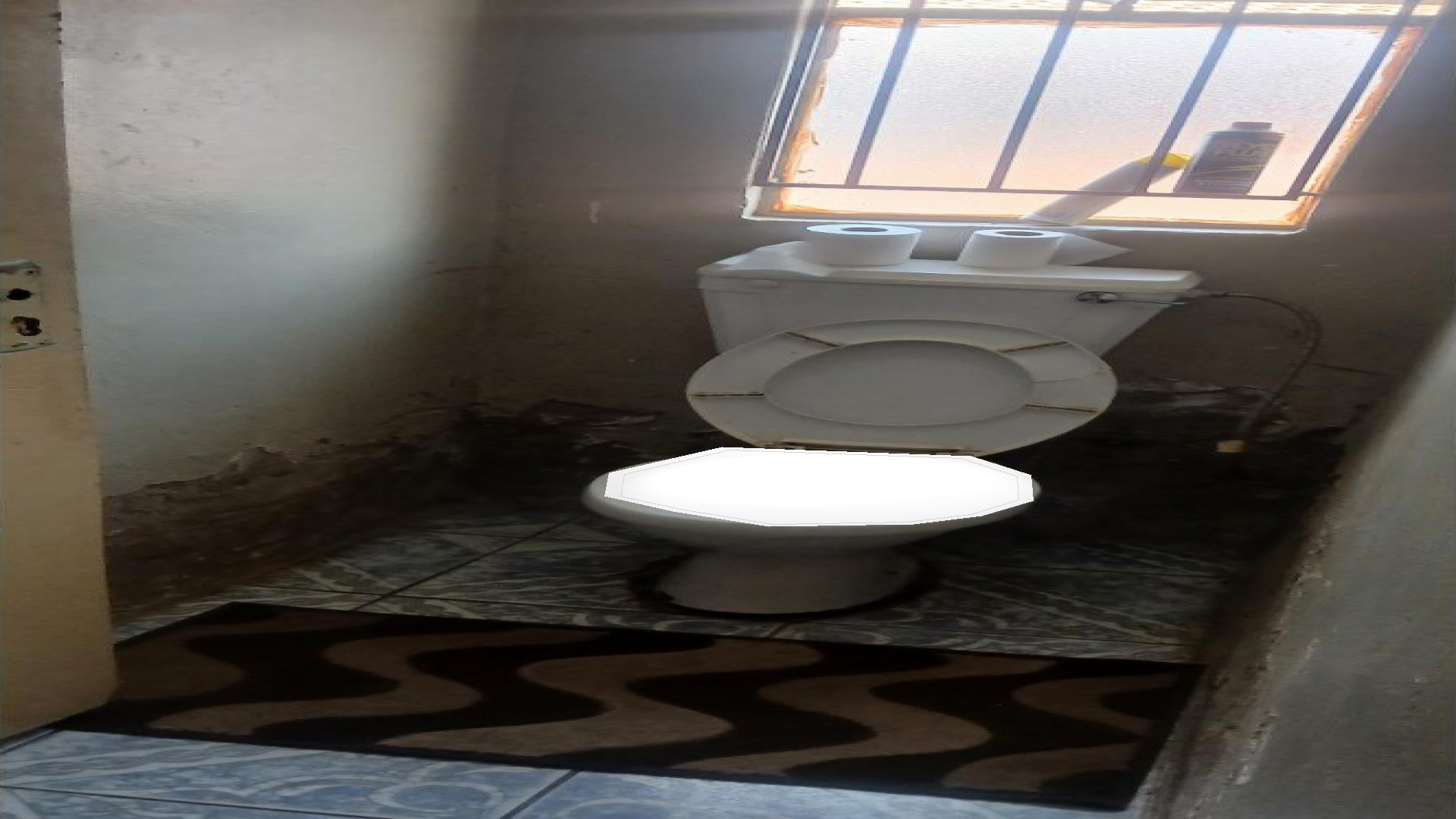 Bathroom 1 of property in Ennerdale