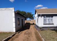 Front View of property in Toekomsrus