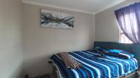 Bed Room 1 - 10 square meters of property in The Orchards