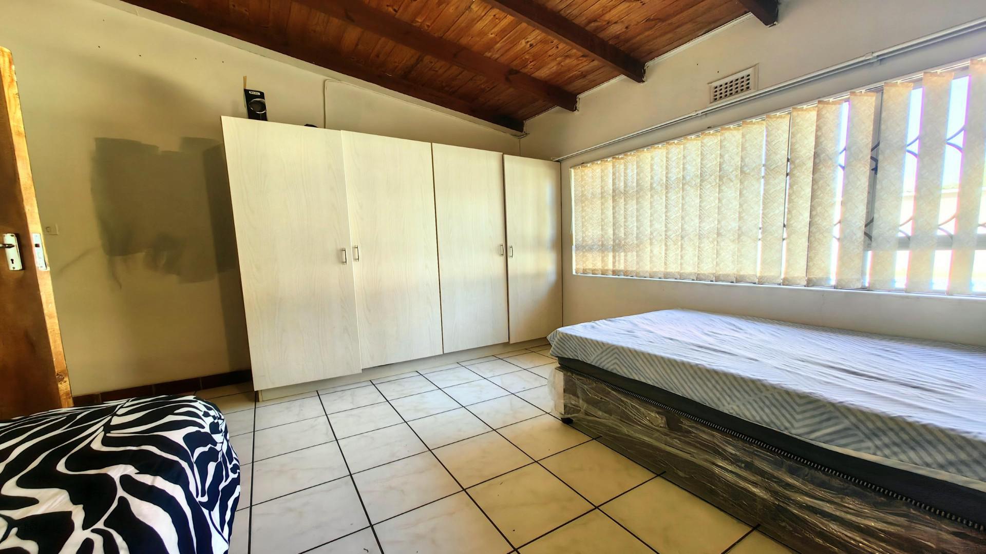 Bed Room 3 - 17 square meters of property in Pelham