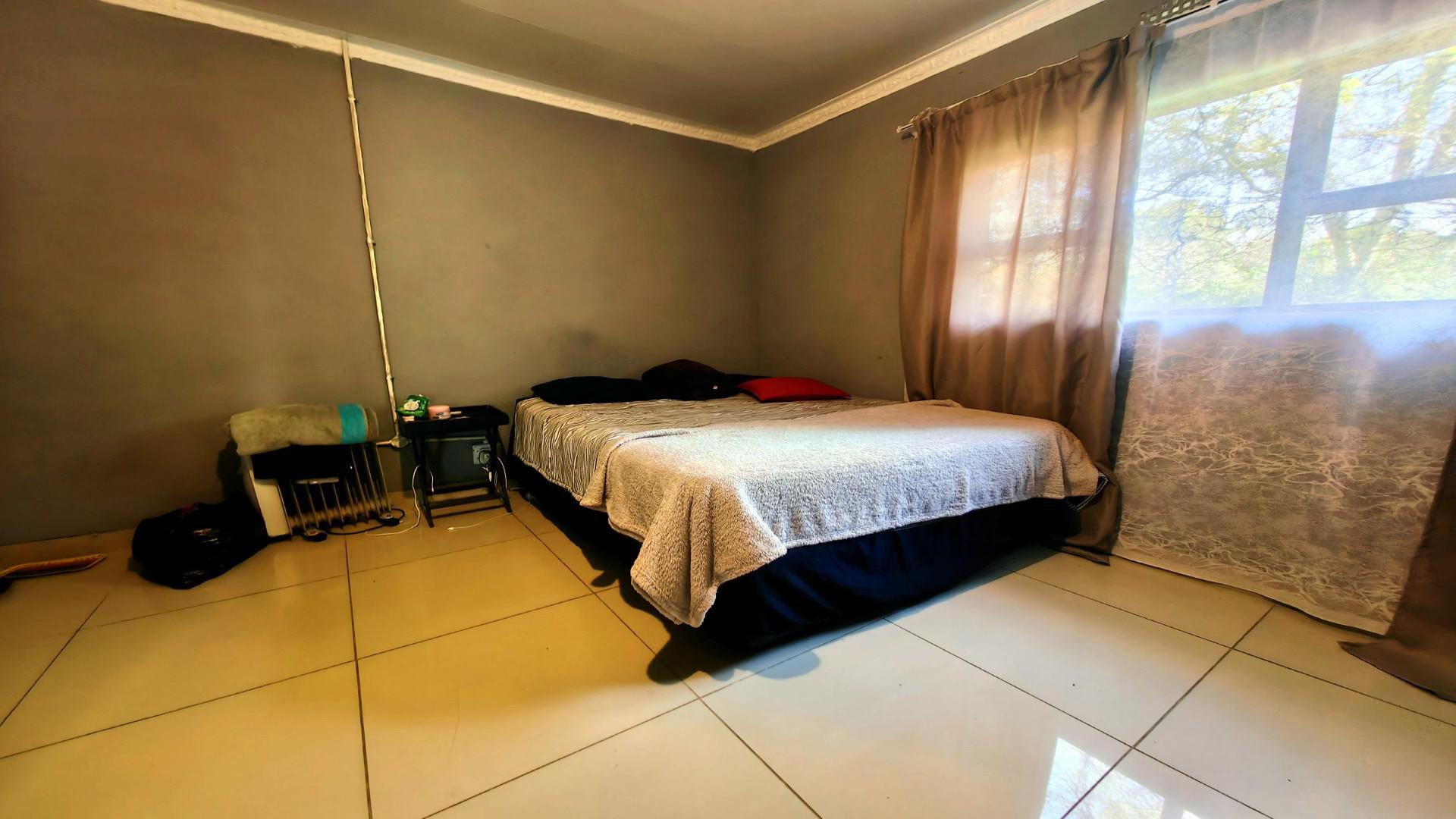 Flatlet - 74 square meters of property in Pelham