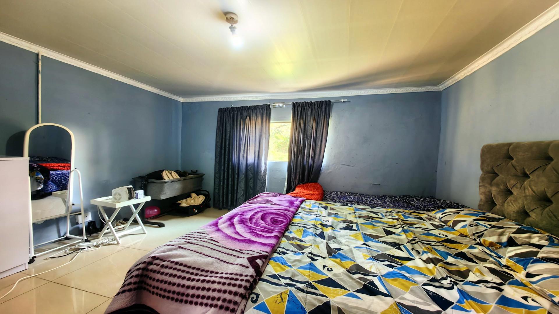 Flatlet - 74 square meters of property in Pelham