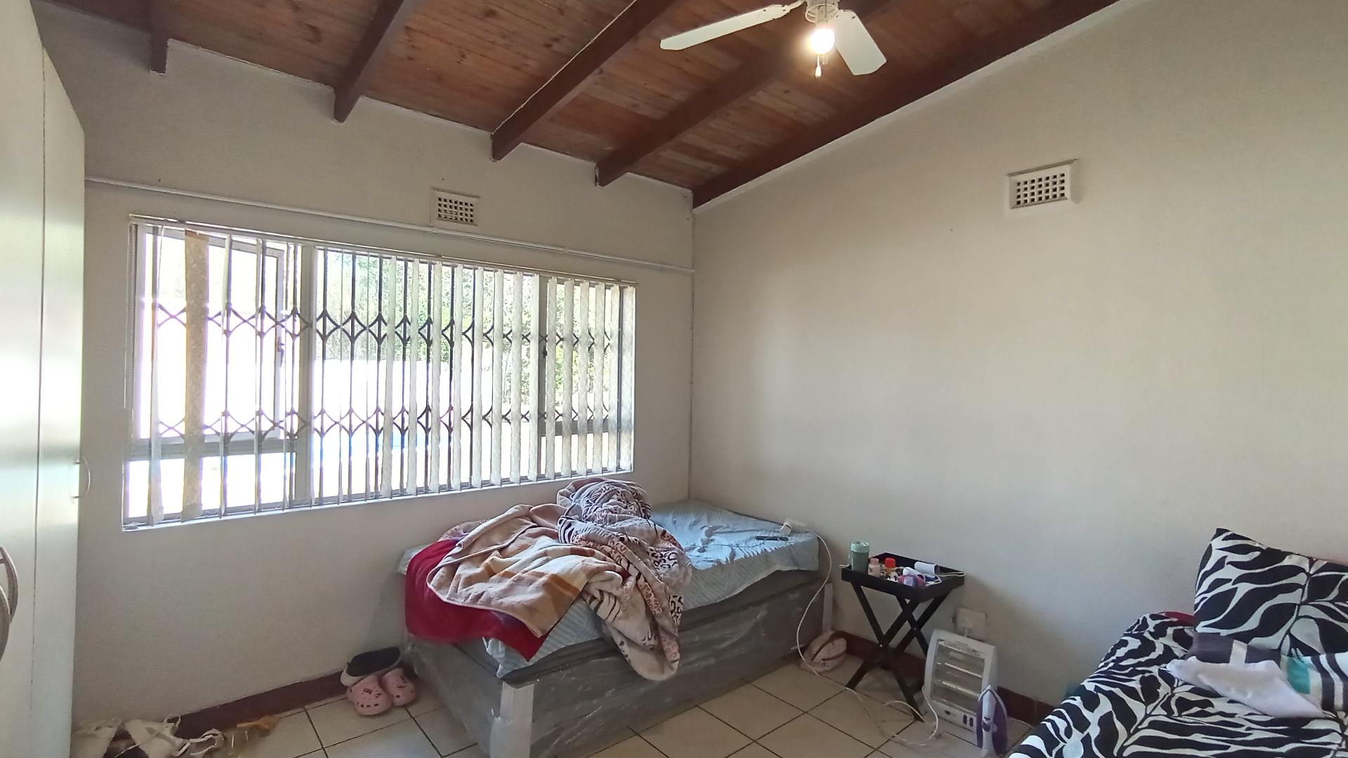 Bed Room 3 - 17 square meters of property in Pelham