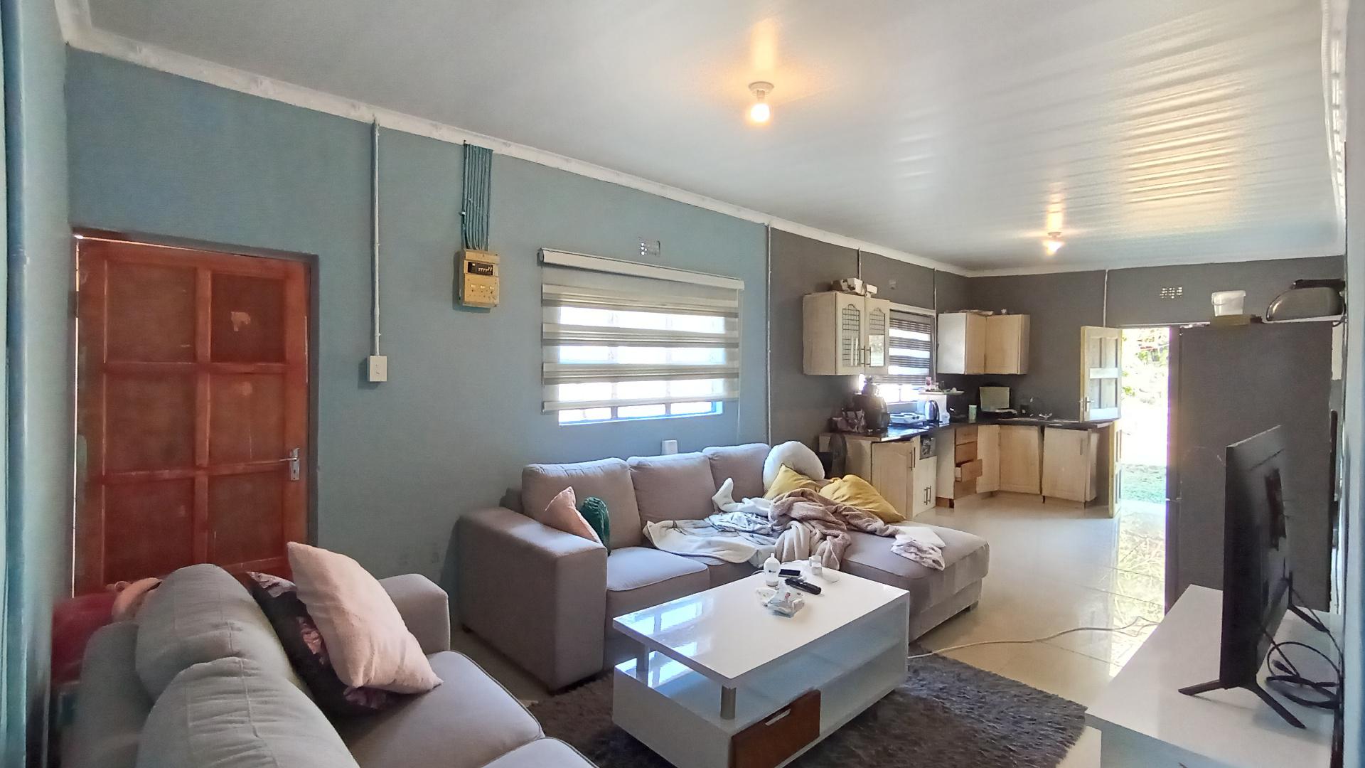 Flatlet - 74 square meters of property in Pelham