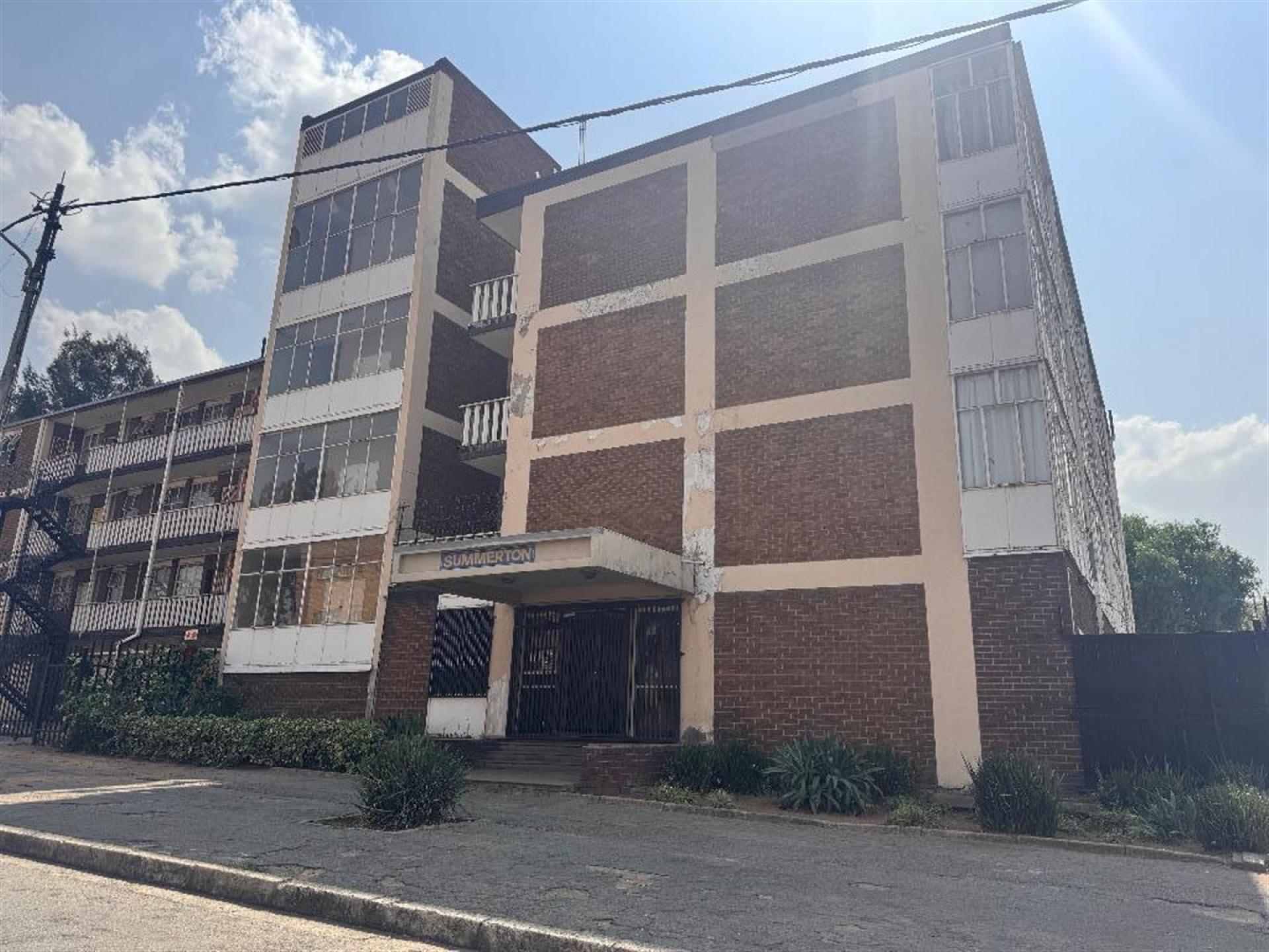 Front View of property in Germiston South