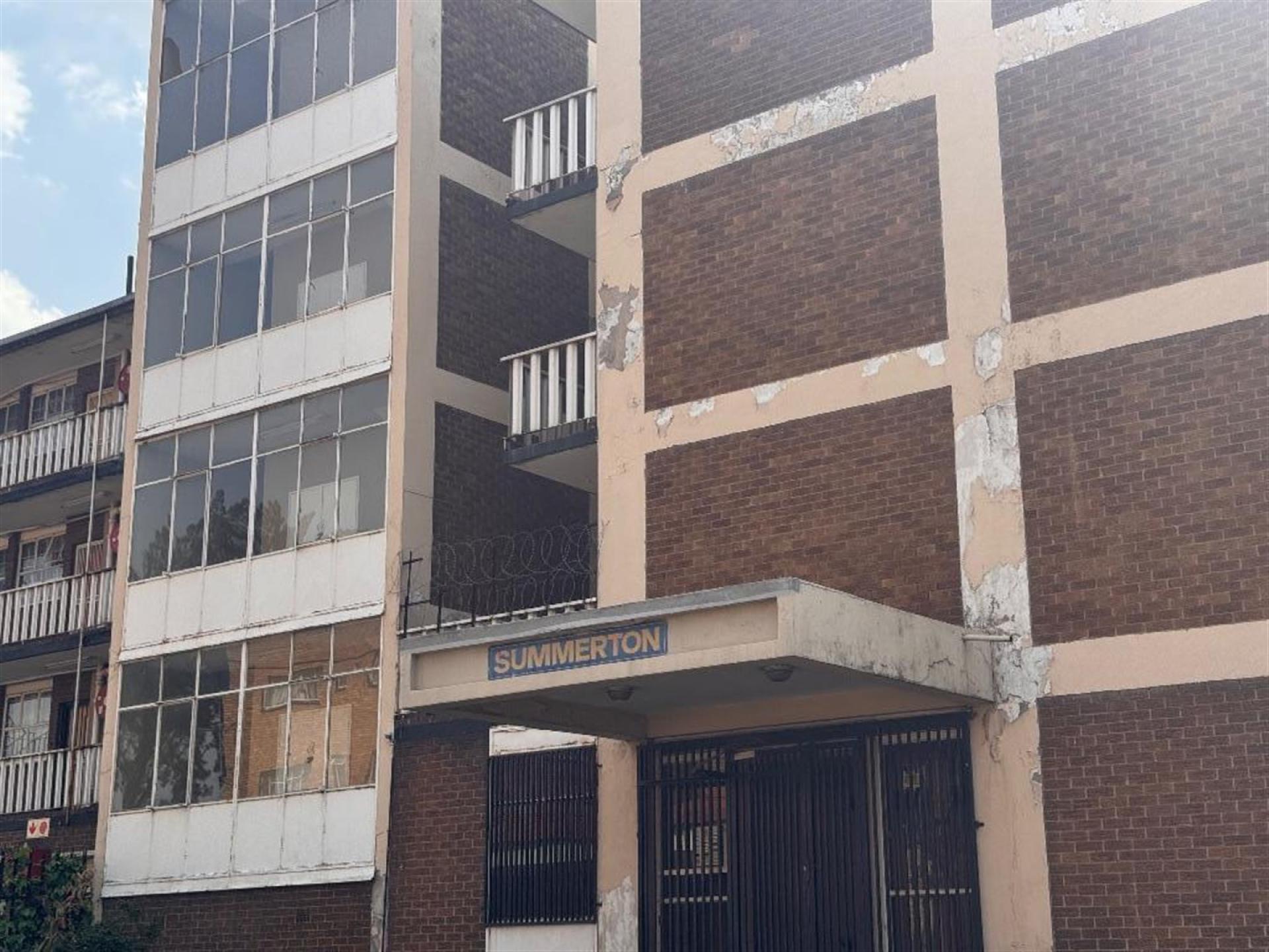 Front View of property in Germiston South