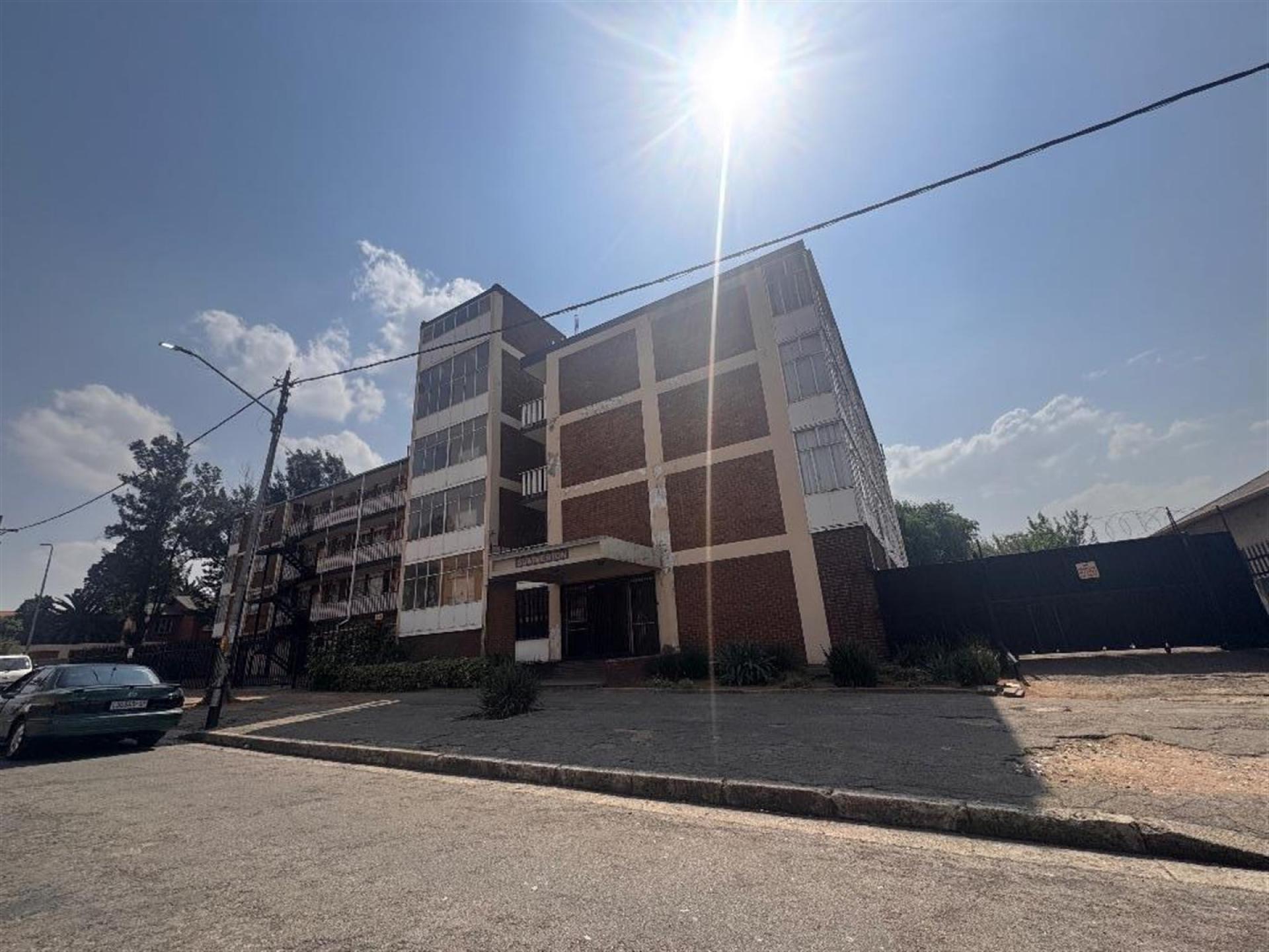 Front View of property in Germiston South
