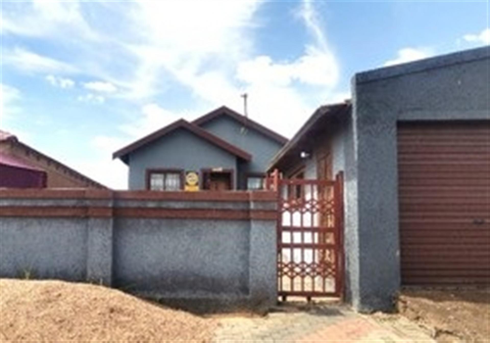 Front View of property in Soshanguve East