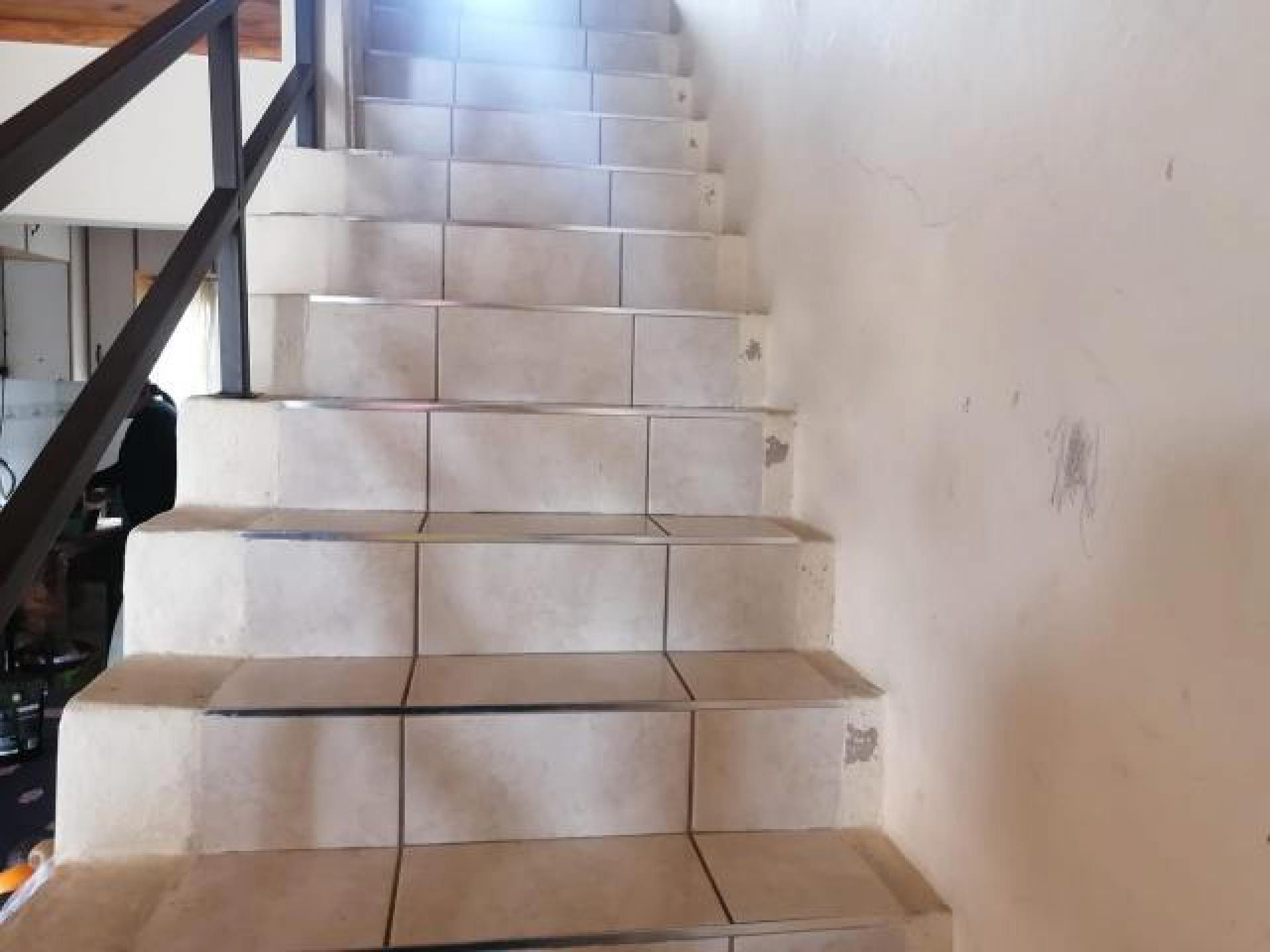 Spaces - 12 square meters of property in Montford