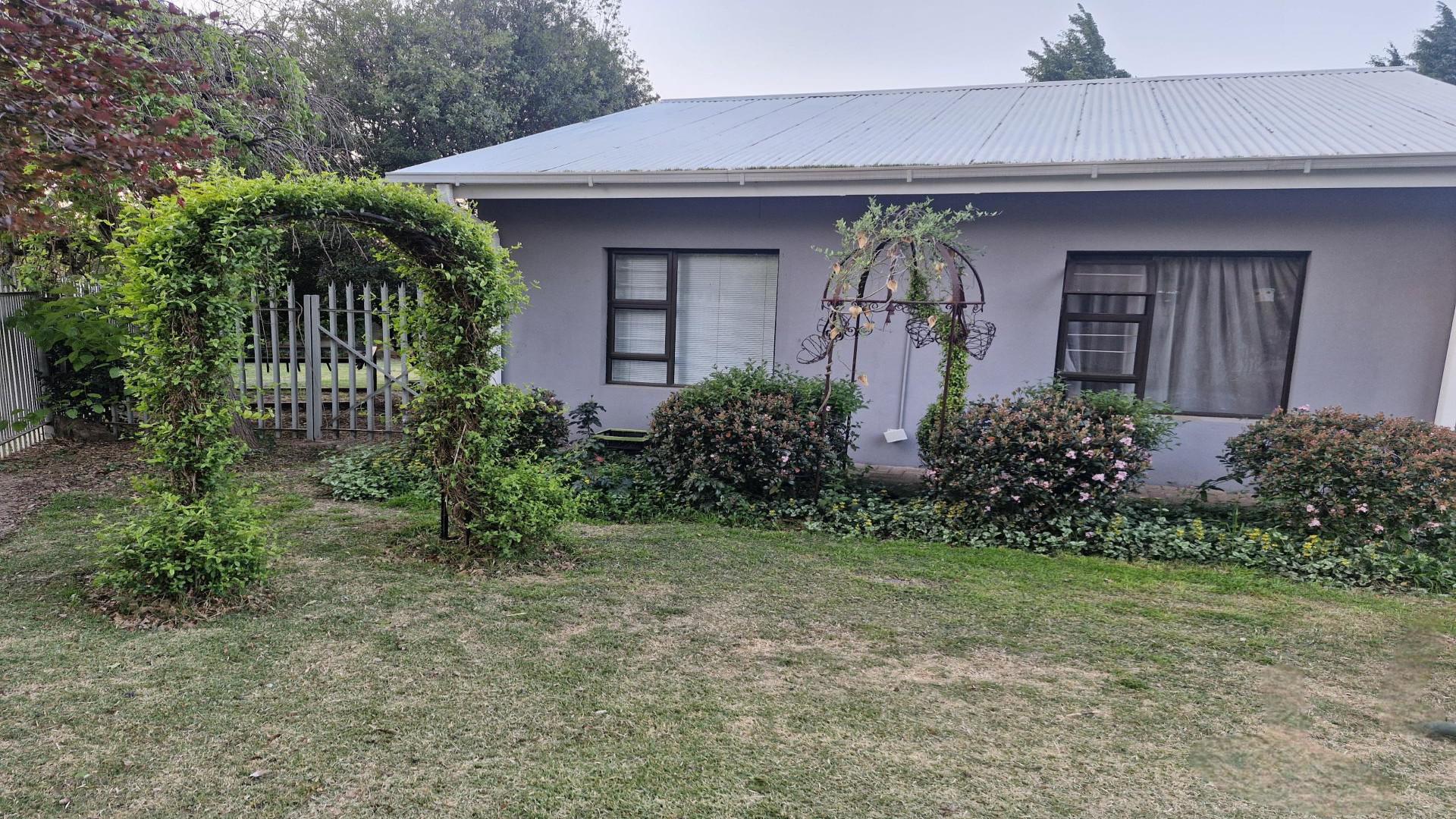 Front View of property in Harrismith