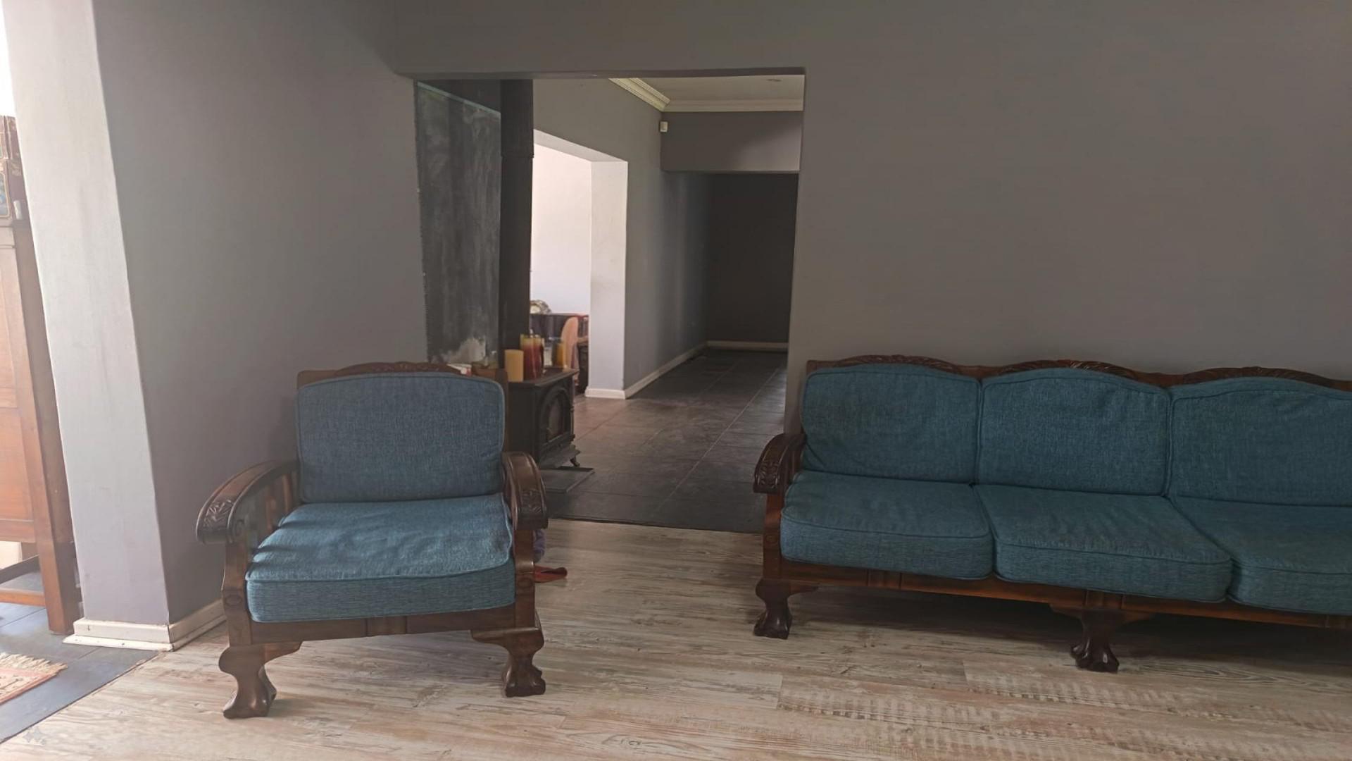 Lounges of property in Harrismith