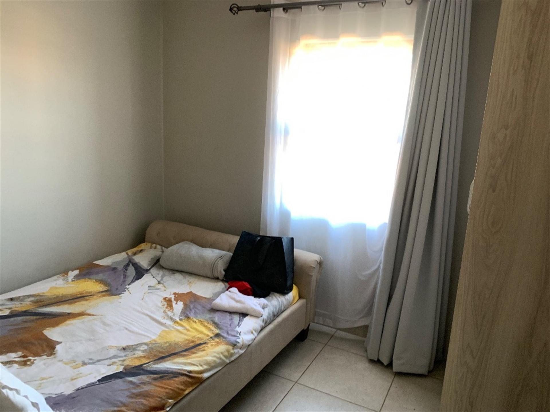 Bed Room 2 of property in Cosmo City