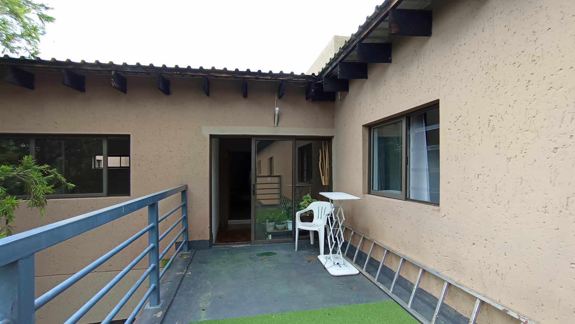 Balcony - 12 square meters of property in Buccleuch