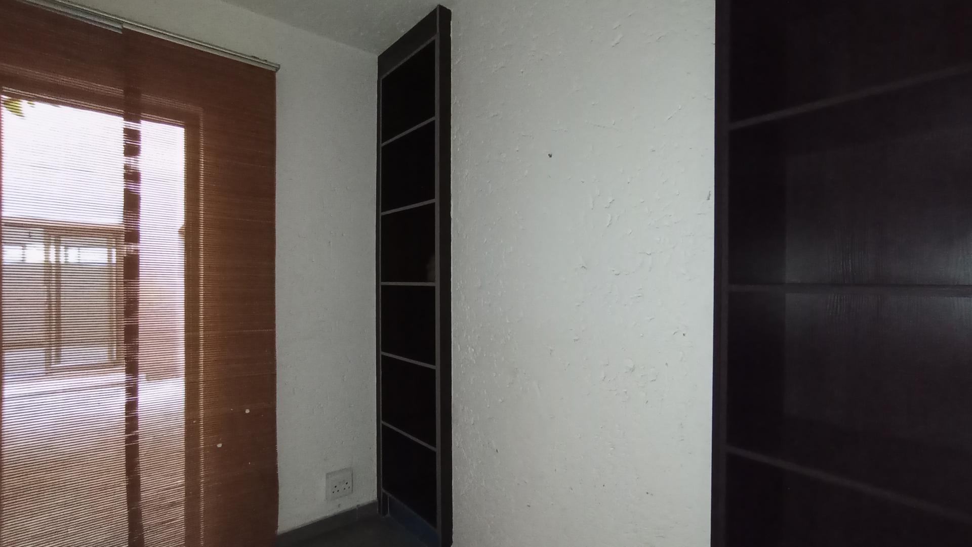 Study - 6 square meters of property in Buccleuch