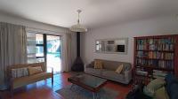 Lounges - 21 square meters of property in Table View