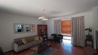 Lounges - 21 square meters of property in Table View