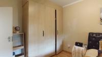 Bed Room 2 - 12 square meters of property in Sunninghill