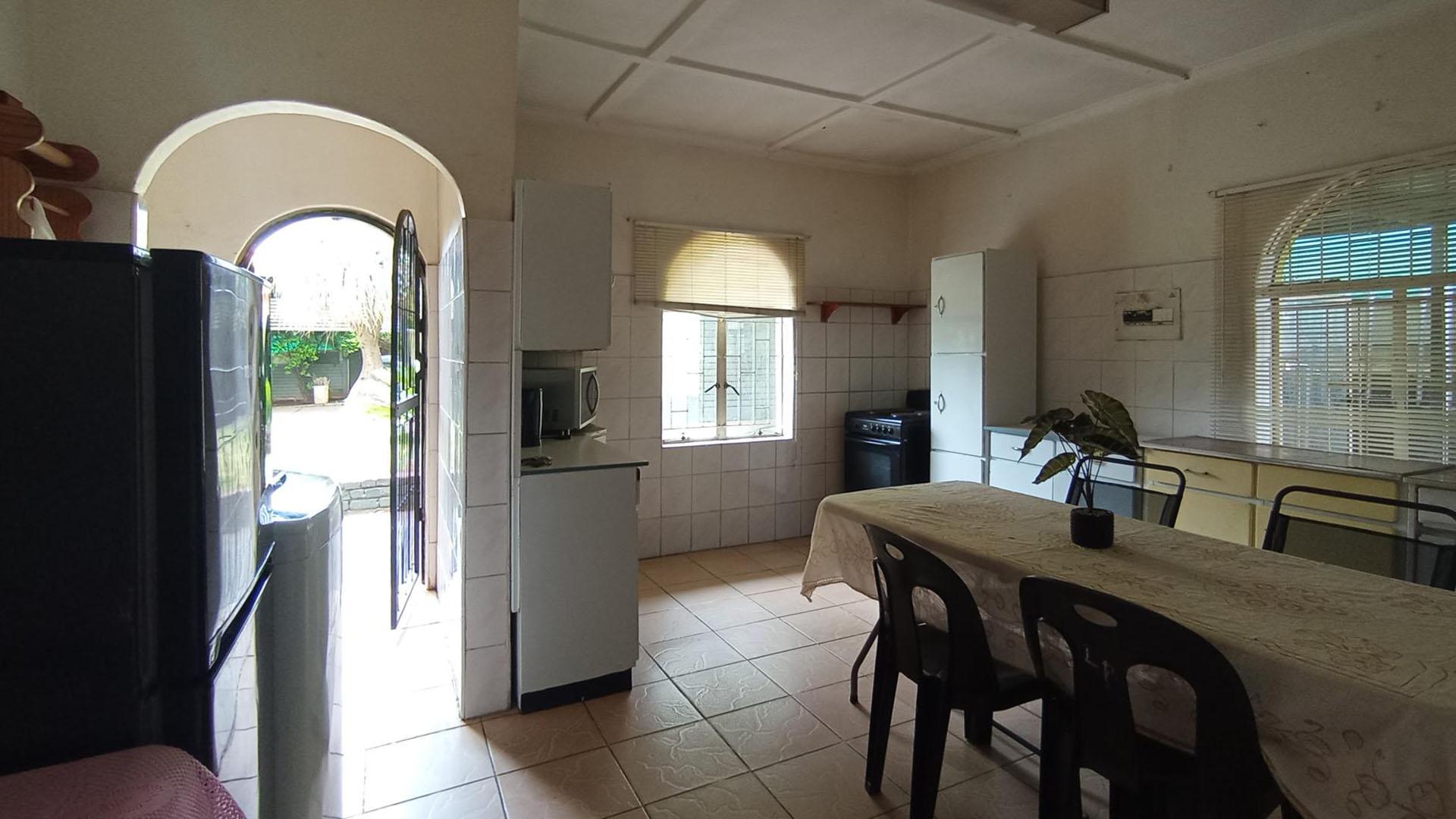 Kitchen - 20 square meters of property in Danville