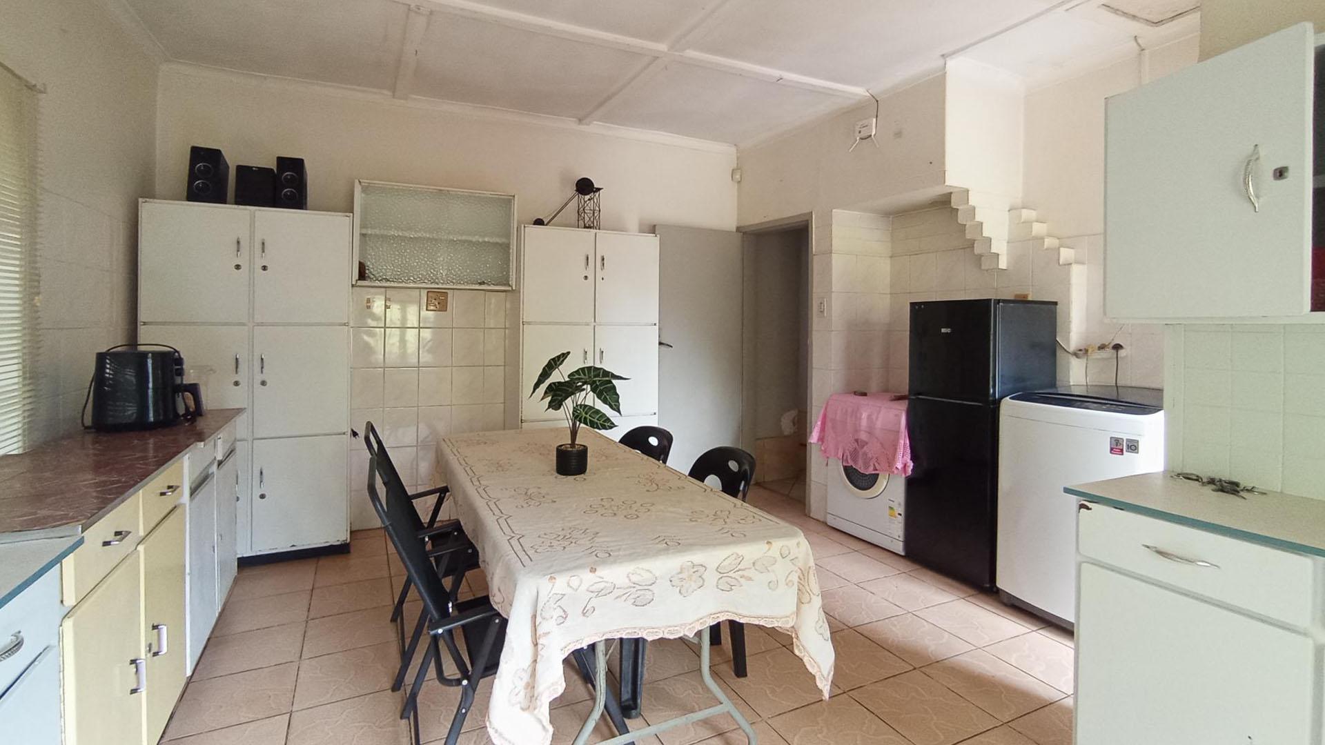 Kitchen - 20 square meters of property in Danville