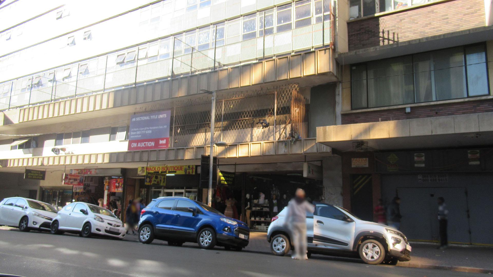 Front View of property in Johannesburg Central