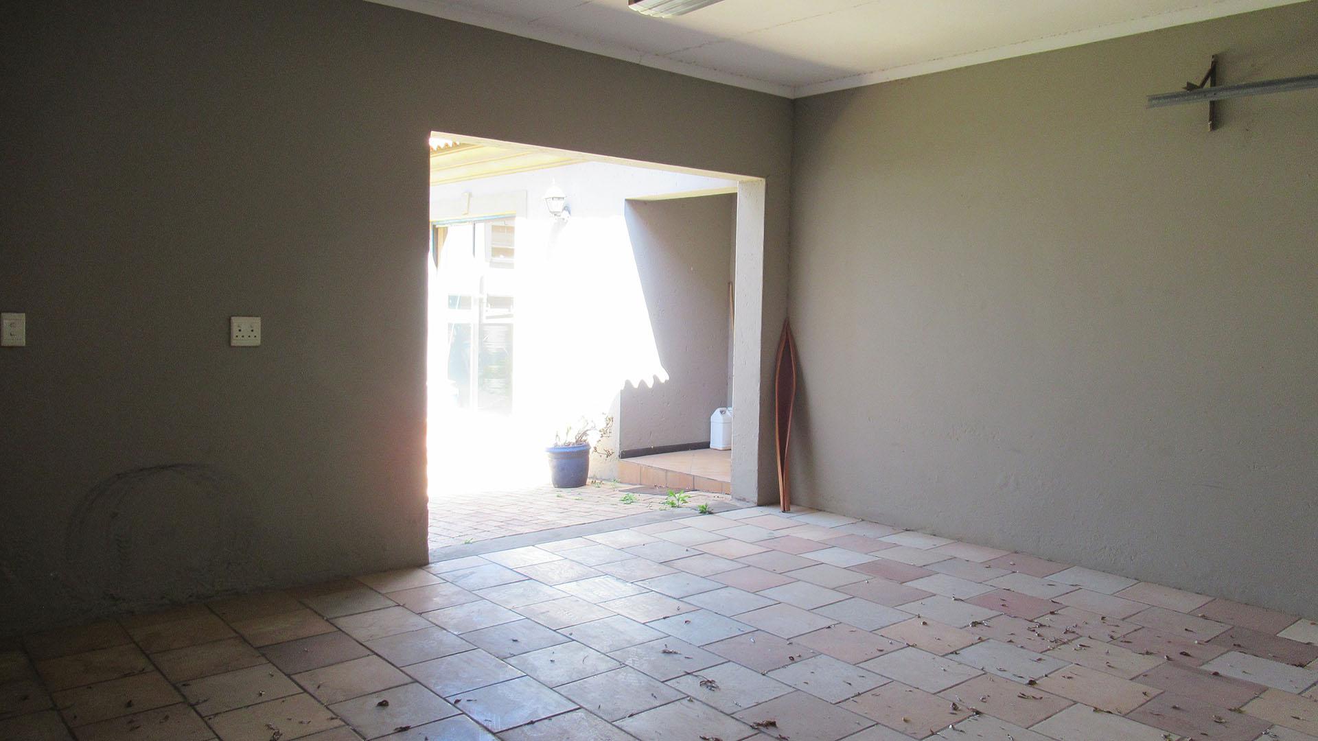 Rooms - 22 square meters of property in Noordhang