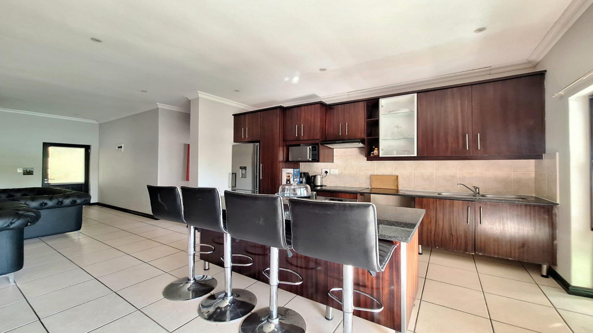 Kitchen of property in Port Zimbali