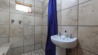 Bathroom 1 - 15 square meters of property in Hurst Hill