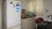 Kitchen - 4 square meters of property in Fleurhof