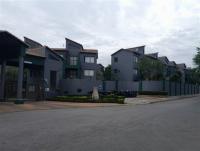 Front View of property in Honeydew