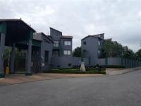 Front View of property in Honeydew