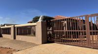Front View of property in Protea Glen