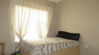 Bed Room 2 - 12 square meters of property in Honey Park