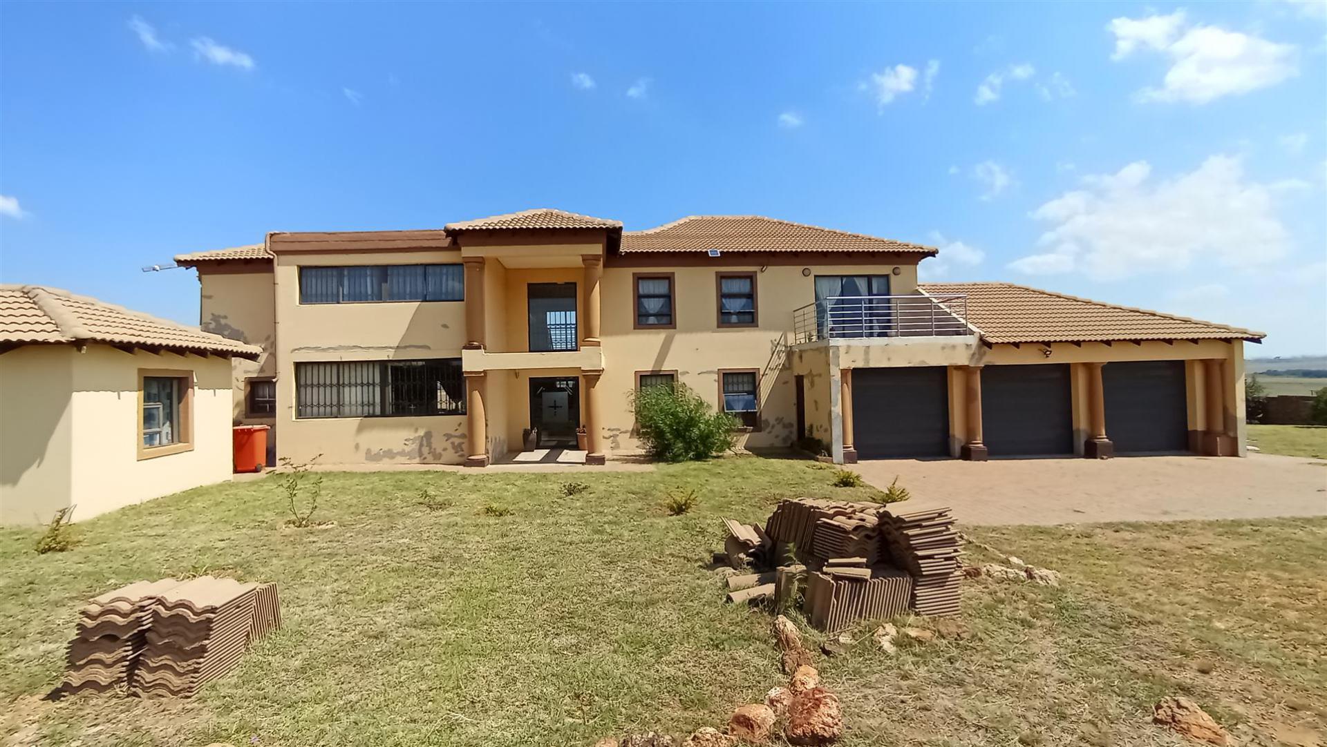 Front View of property in Rietvlei View Country Estates