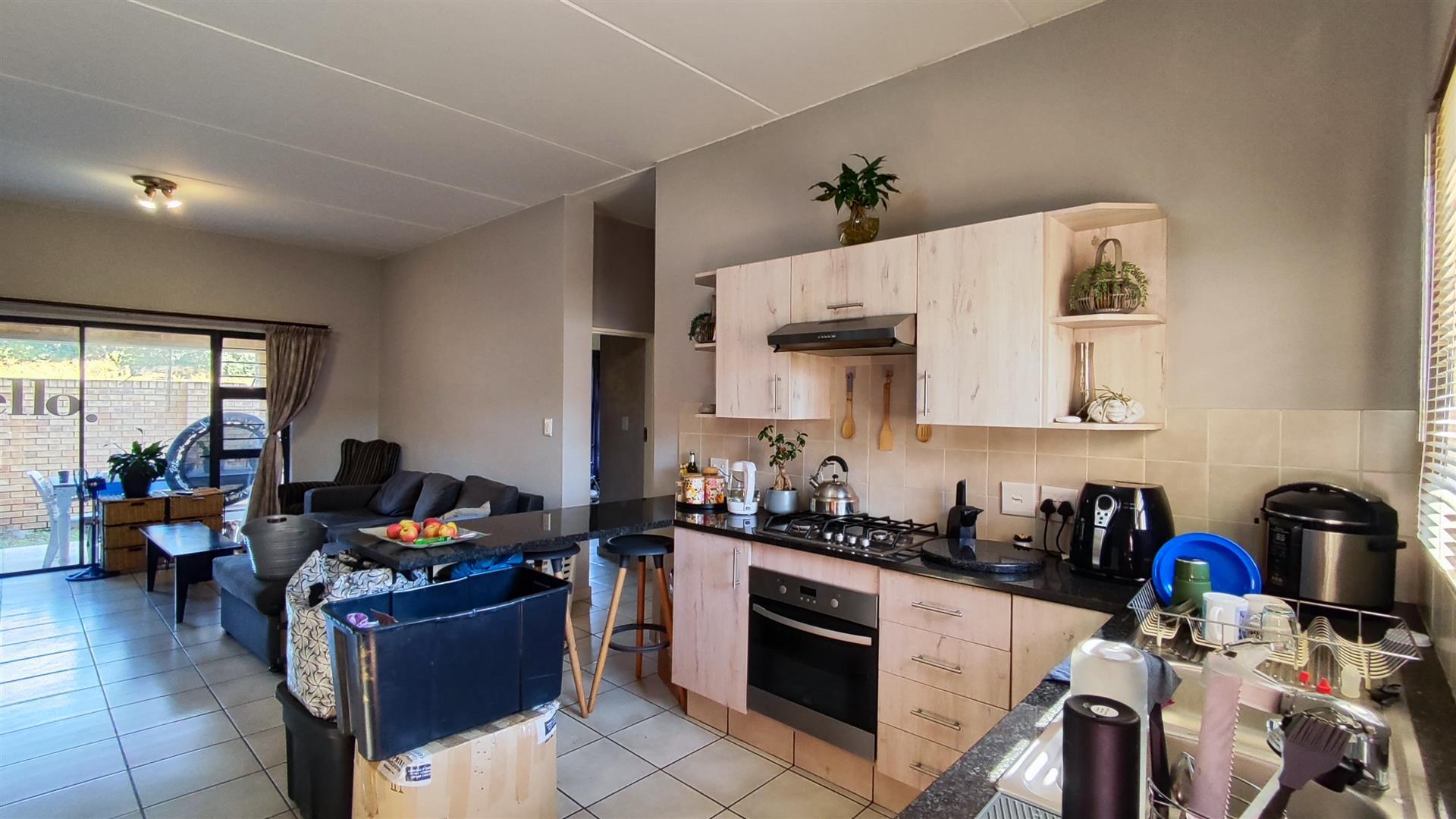Kitchen - 15 square meters of property in Norton Small Farms